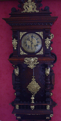 Wanduhr