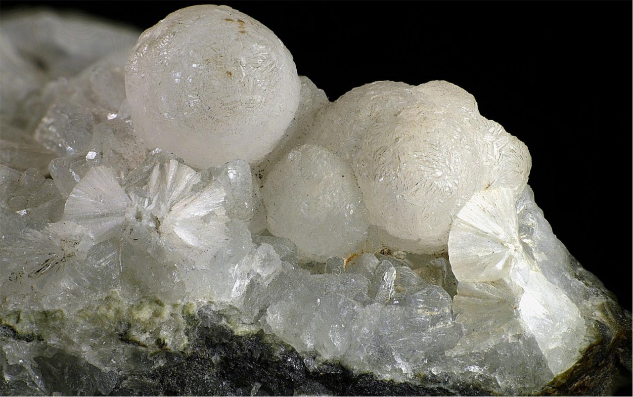 MINERALS OF THE CZECH CENTRAL MOUNTAINS