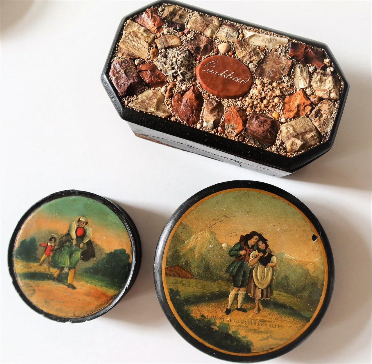 SNUFF BOXES FROM THE OLD COLLECTION